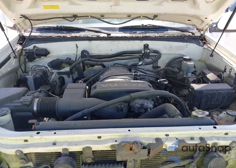 2002 Toyota Sequoia Sr5 V8 from USA, damaged, VIN 5TDZT34A72S130621